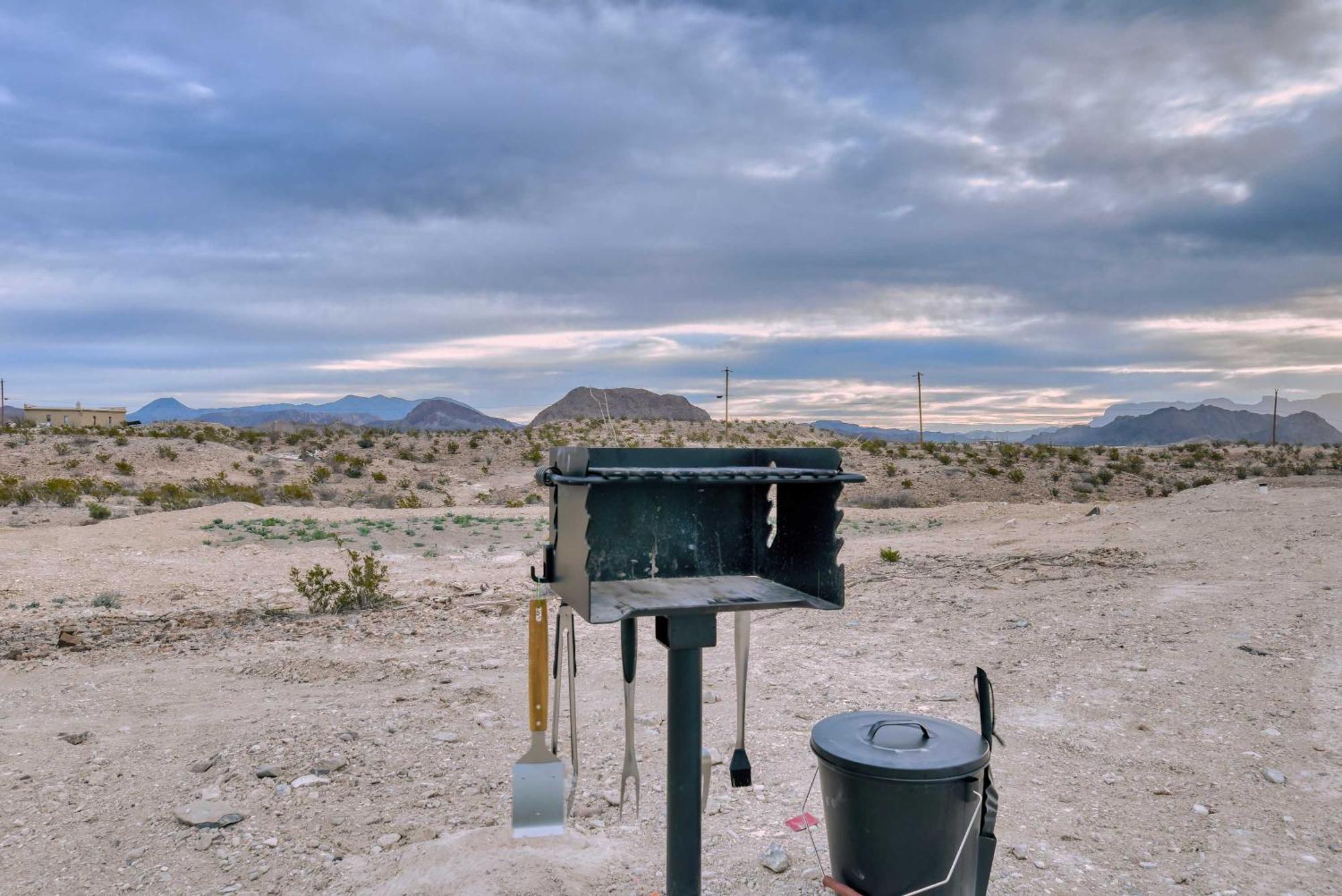 Stardust Luxury Cottage With Loft & A Great View Terlingua Eksteriør billede