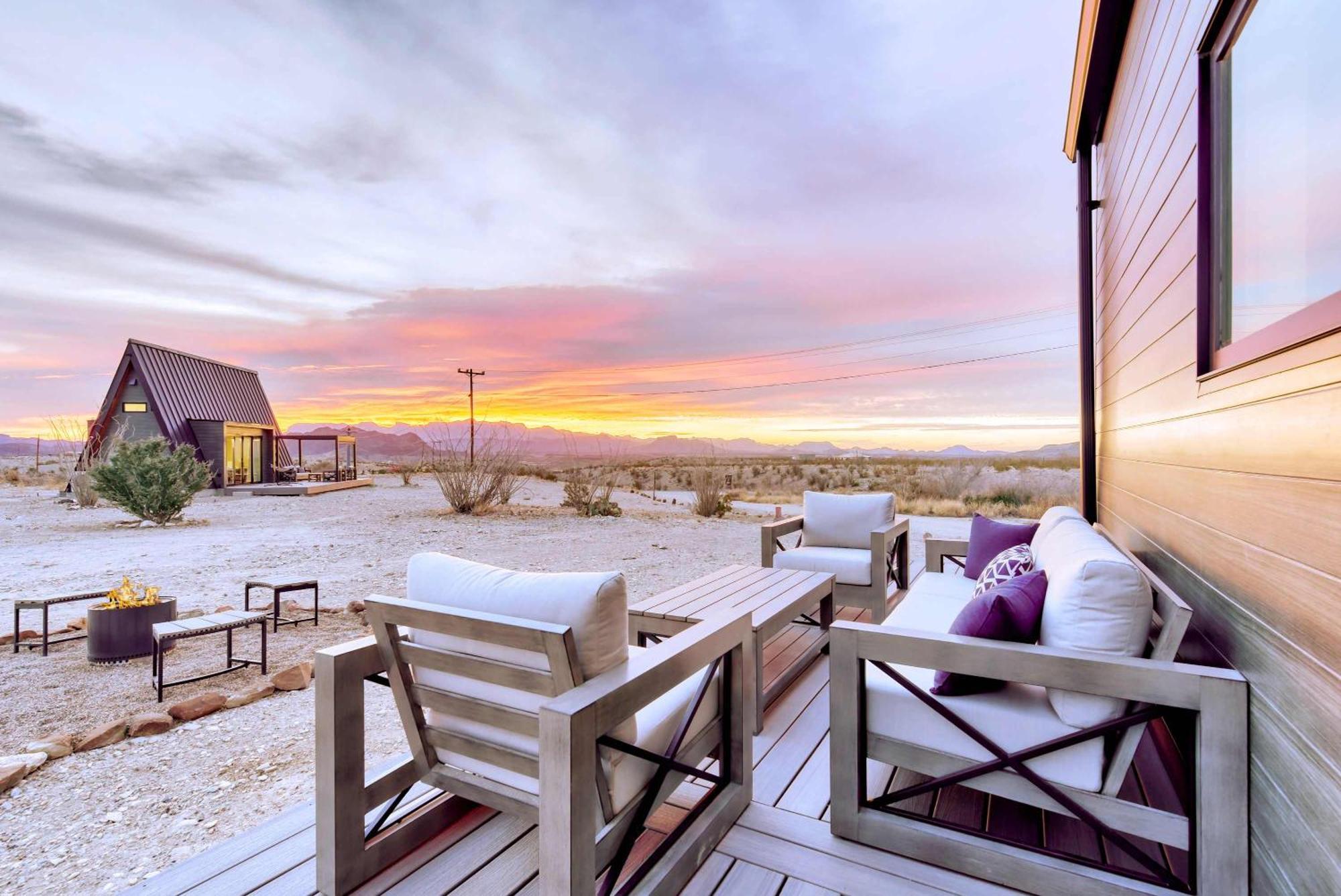 Stardust Luxury Cottage With Loft & A Great View Terlingua Eksteriør billede