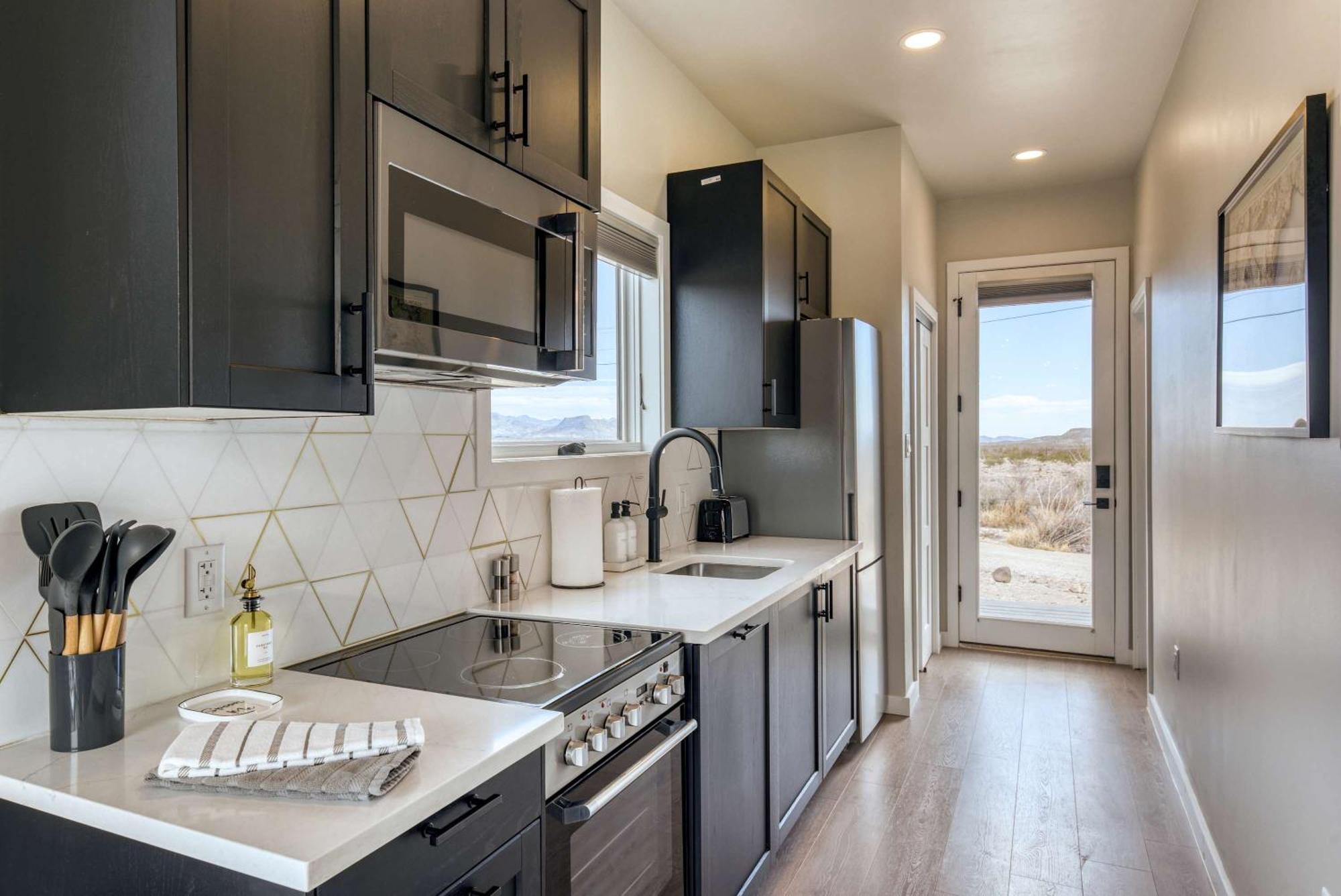 Stardust Luxury Cottage With Loft & A Great View Terlingua Eksteriør billede